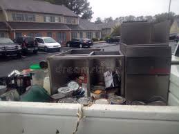 Best Office Cleanout  in Bellwood, VA